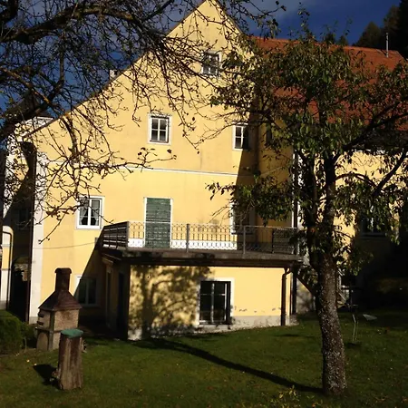 Turmhaus 2 *